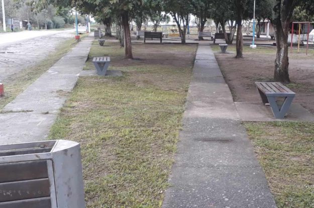 Vereda y pavimento Comuna Quilmes-Los Sueldos 1