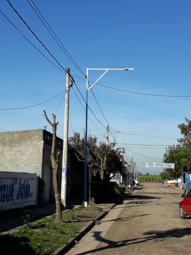 Iluminación en Barrio San Miguel 2