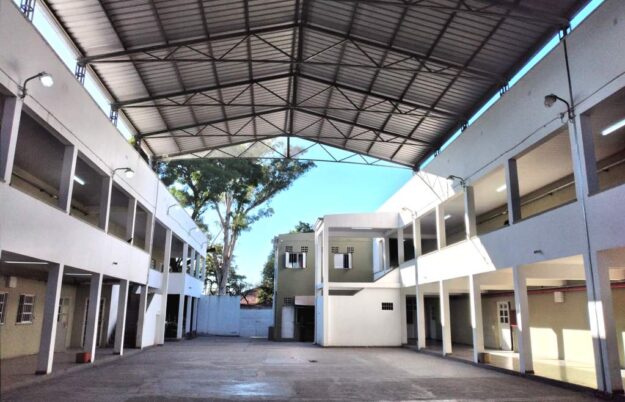 Acondicionamiento gral edificio – Esc de Comercio Presidente Urquiza – Dpto. Capital 02