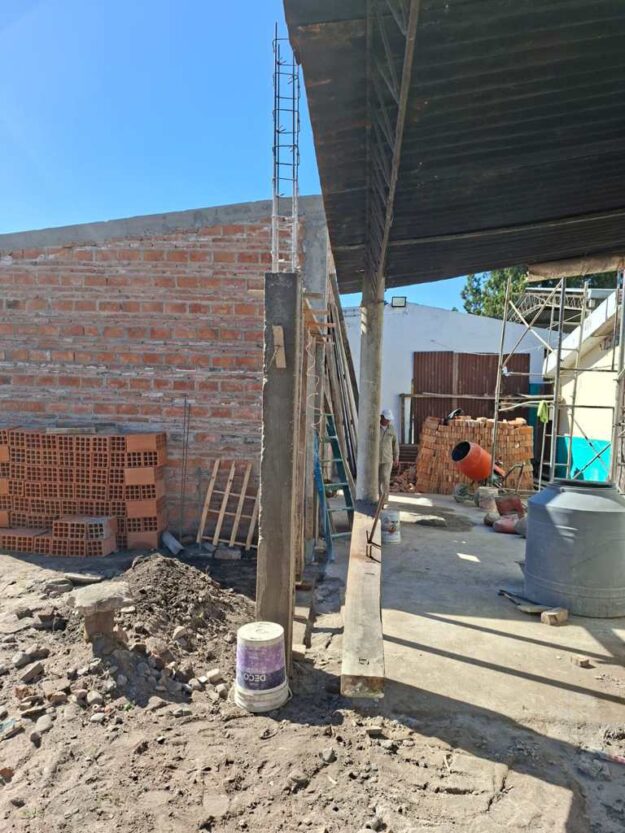 Escuela Francisco N. Laprida – Leales 01